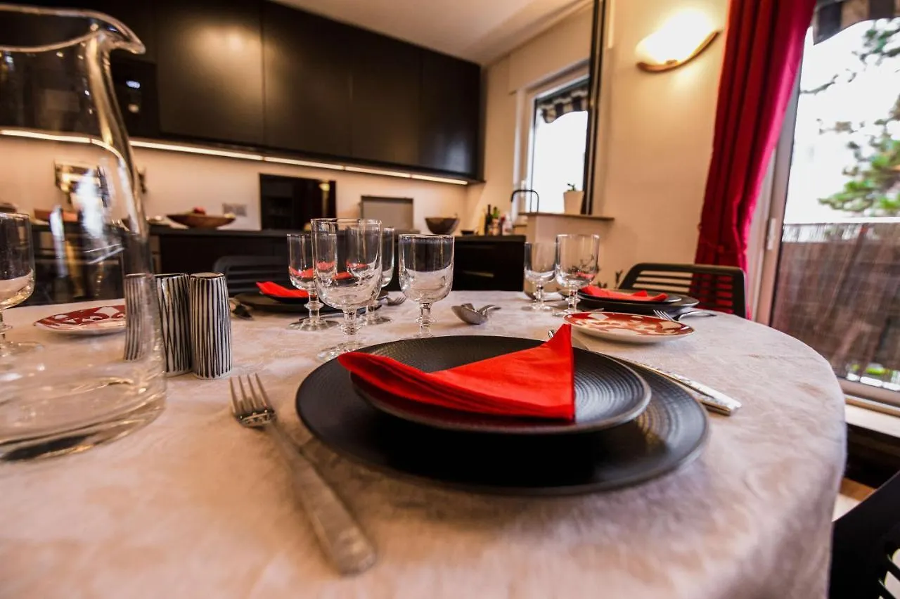 Paris-Daumesnil - Grand 2 Pieces 4 Etoiles De Charme Sur Jardin - 61M2, Pour 4P - Large 4 Star Charming 1 Bedroom Apt For 4 With Ac Paris